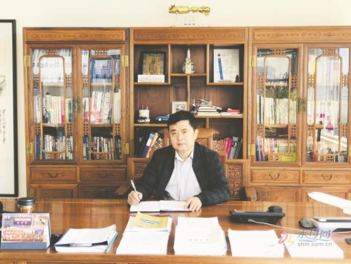 以光賦能奔向“倍倍增”|煙臺日報專訪市政協(xié)委員、山東華鼎偉業(yè)能源科技有限公司董事長劉尚偉